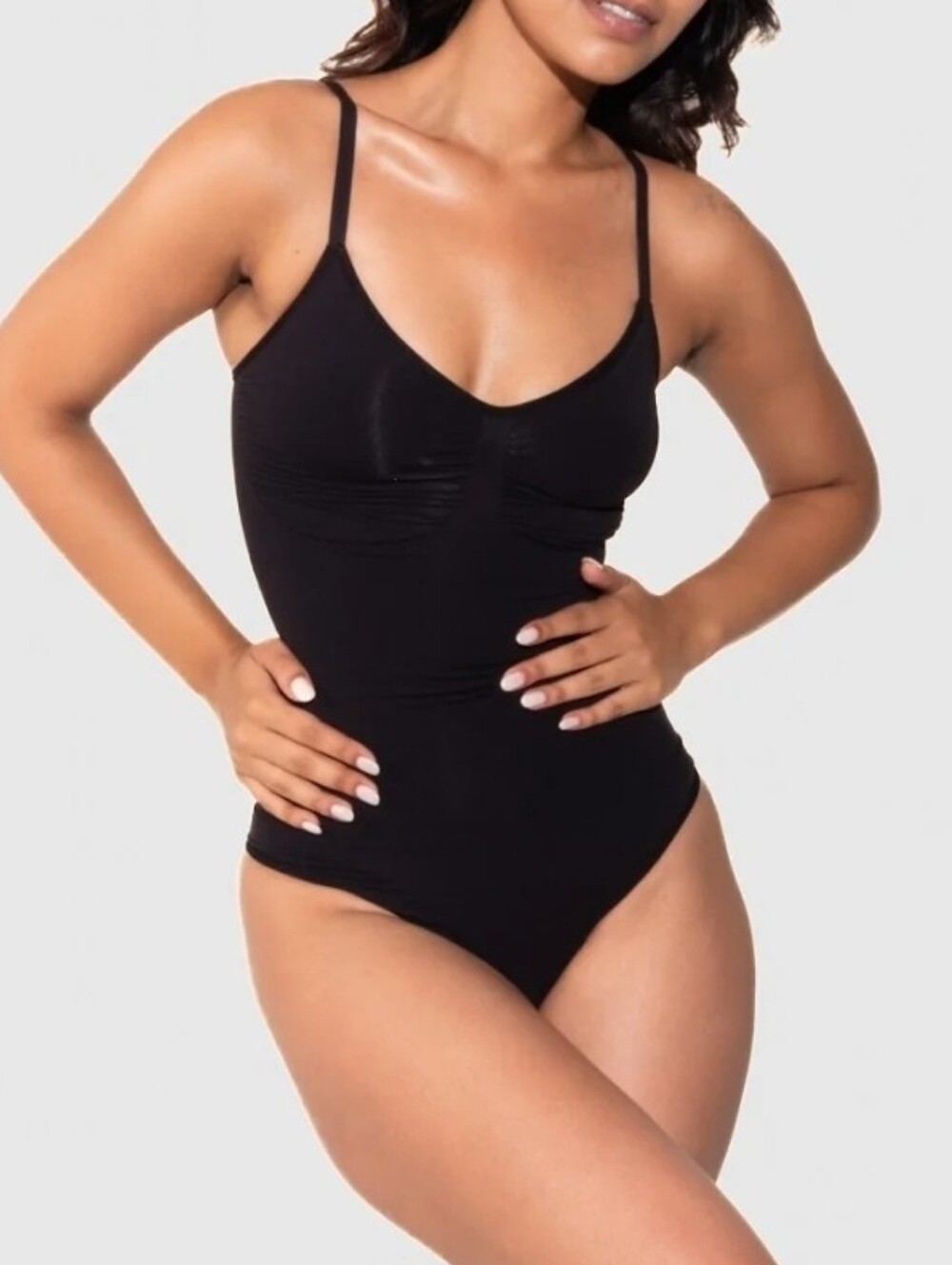 Seamless Smoothing Thong Bodysuit in Black